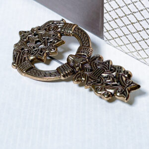 KALEVALA Karjalainen Sudenpää solki- rintaneula.