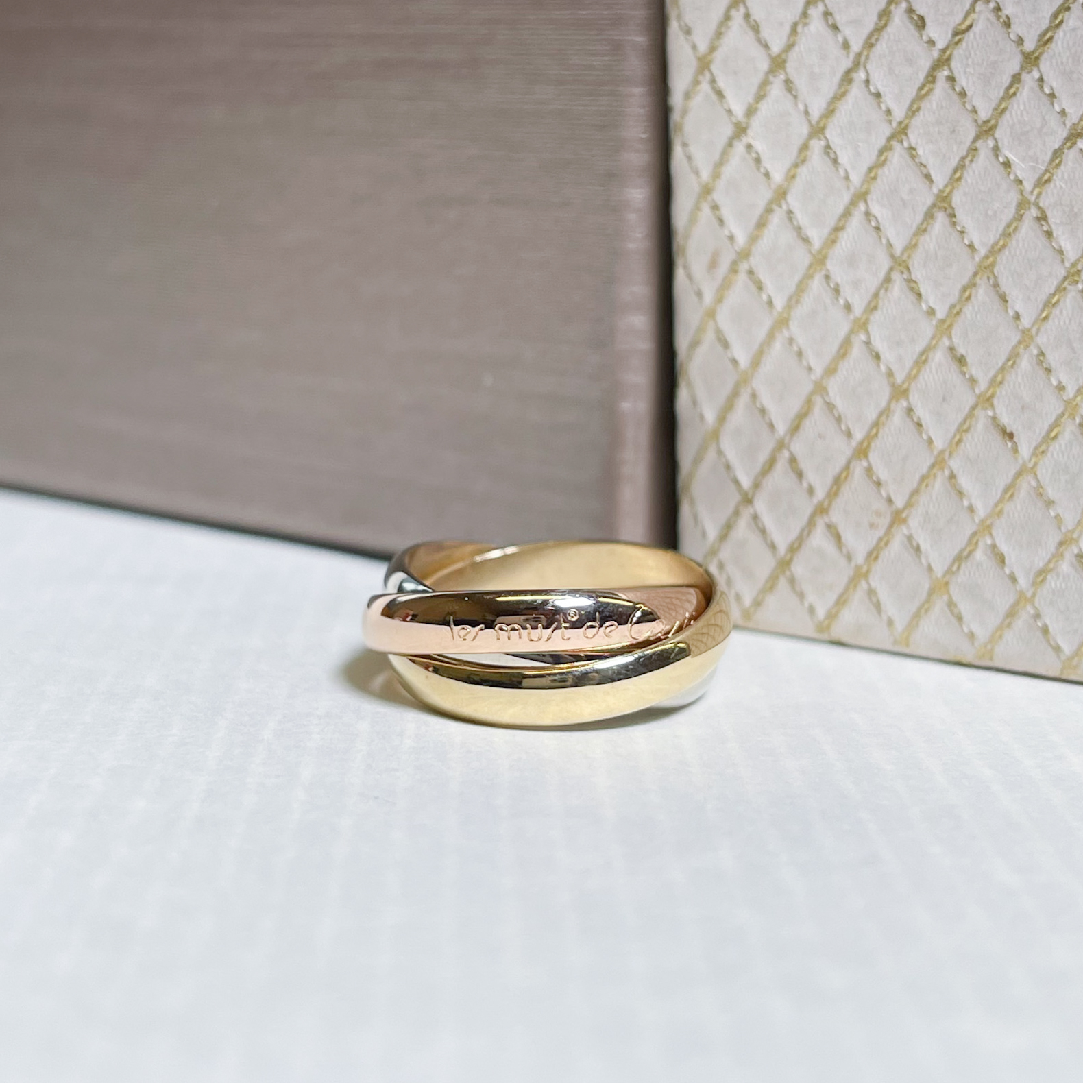 CARTIER Trinity Kultasormus Holmasto cartier-trinity-kultasormus-holmasto