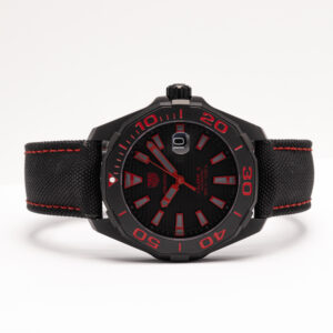TAG Heuer Aquaracer Calibre 5 on suunniteltu niille, jotka elävät täysillä, niin syvällä pinna alla kuin kaupungin sykkeessäkin.