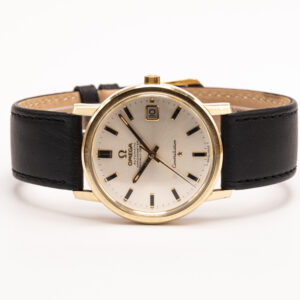 Omega Constellation on klassinen ja arvostettu rannekello, joka edustaa Omegan korkeatasoista kellosepäntaitoa ja ajatonta muotoilua.