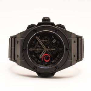 Hublot King Power Alinghi on näyttävä ja tekninen erikoismalli, joka on syntynyt yhteistyössä purjehdustiimi Alinghin kanssa.
