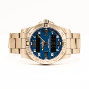 Breitling Aerospace kuuluu merkin tunnetuimpiin ammattikäyttöön suunniteltuihin kelloihin. Aerospace-mallisto esiteltiin 1980-luvulla