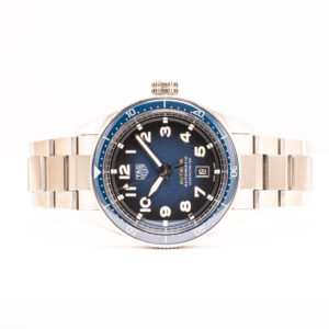 TAG Heuer Autavia on yksi merkin historiallisesti merkittävimmistä mallistoista. Autavia-nimi muodostuu sanoista AUTomobile ja AVIAtion.