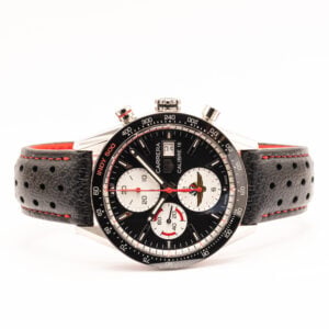 TAG Heuer Carrera Indy 500 -kronografi automaattisella Calibre 16 -koneistolla. Sporttinen erikoismalli vahvalla moottoriurheiluhistorialla.